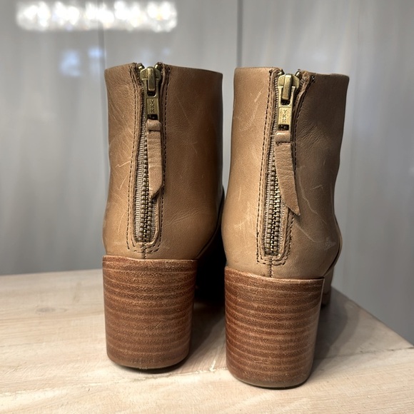 Nisolo genuine leather boot - Picture 9 of 12